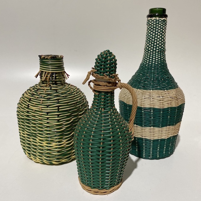 CONDIMENT BOTTLE, 1950s Plastic Woven